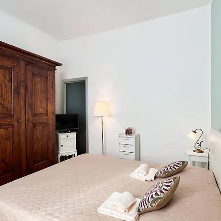 아파트 Porta Venezia Elegante *